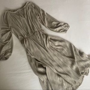 SOLD Vintage Pleated Champagne colored dress M/L